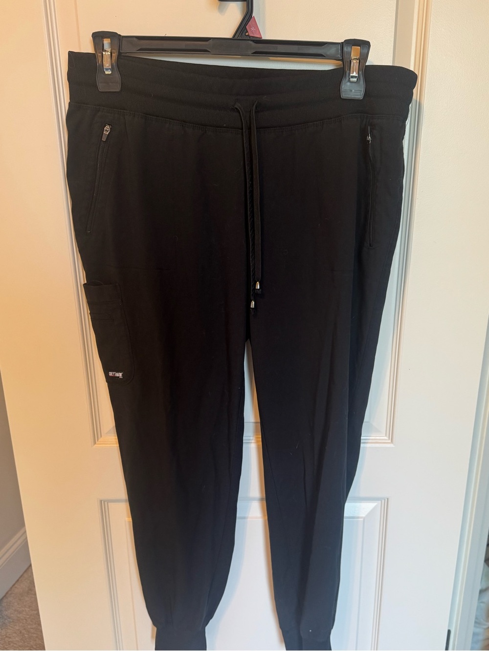 Grey's Anatomy Black Women’s Scrub Joggers with Zippered Pockets
